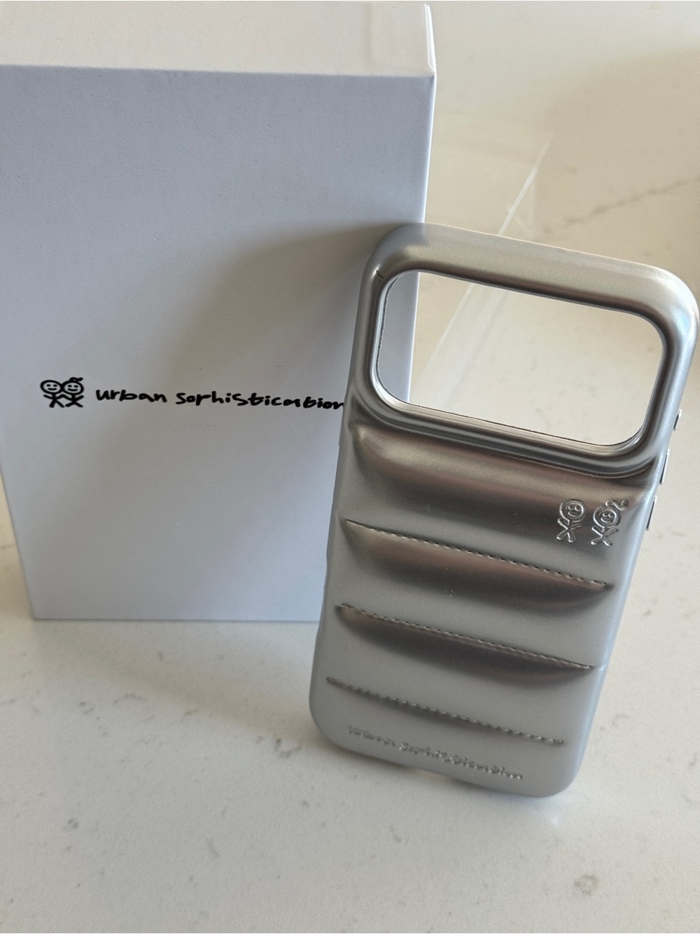 Urban sophistication the puffer case in chrome